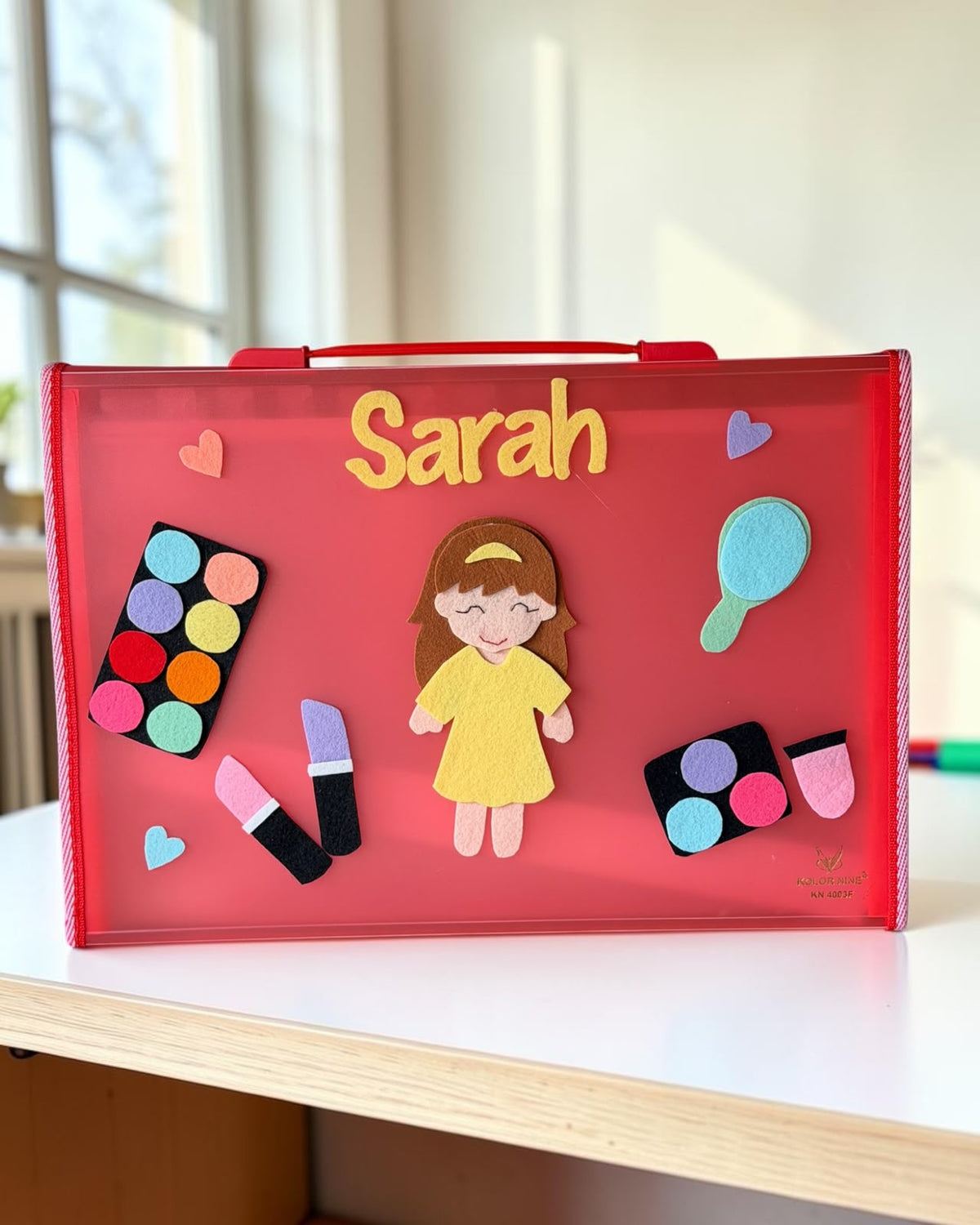 Doll Makeup Expandable Folder
