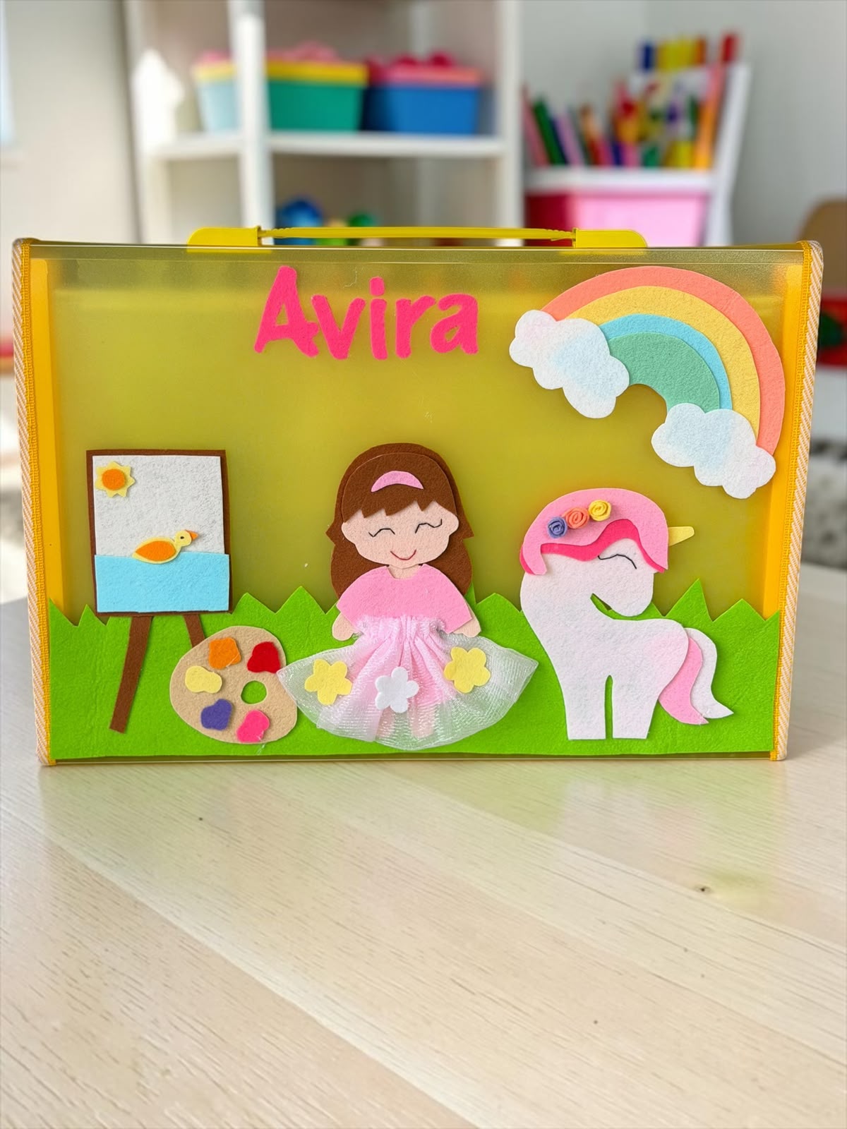 Doll-Unicorn Expandable Folder